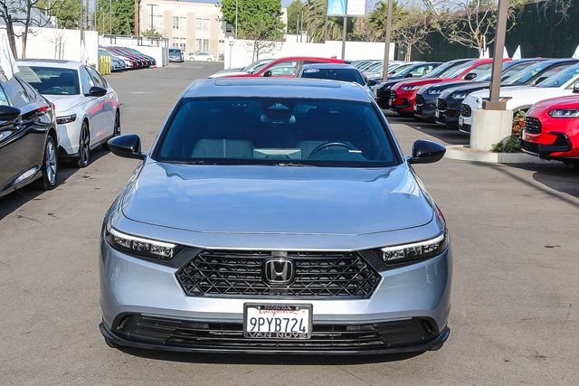 Used 2025 Honda Accord Sport image 2