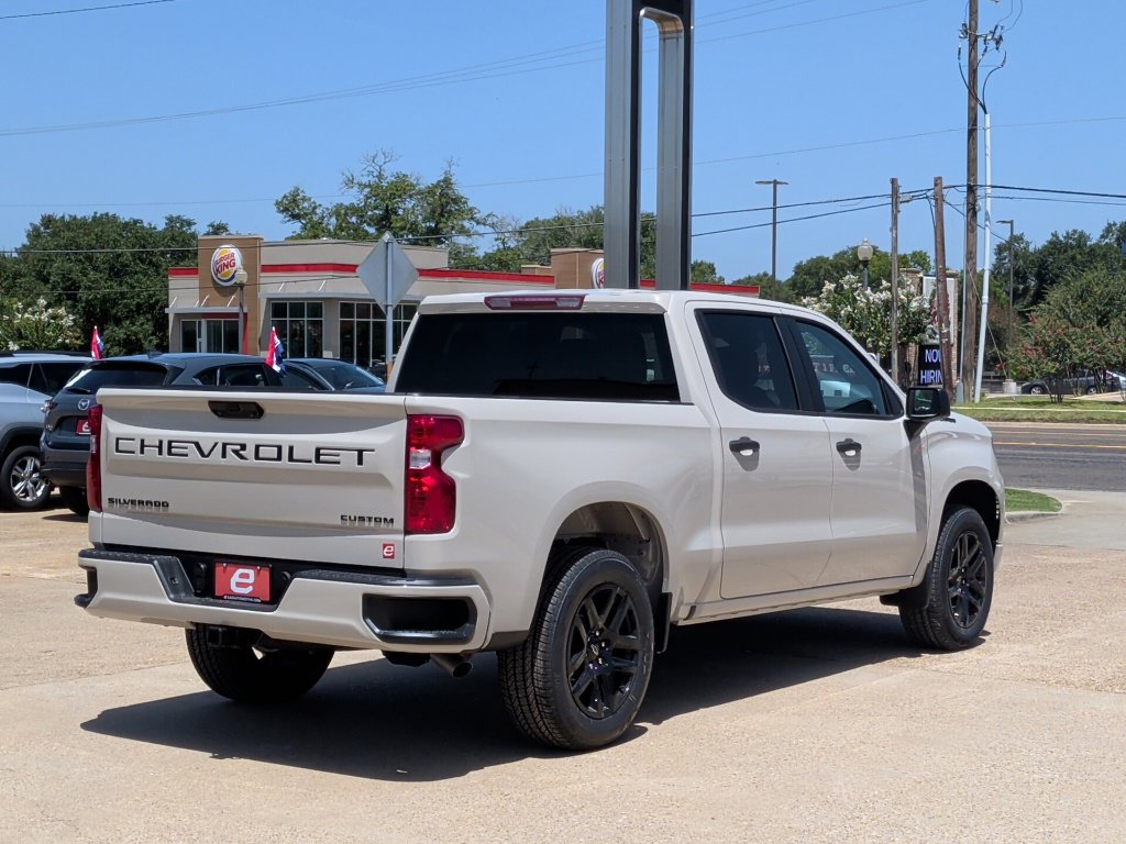 New 2026 Chevrolet Silverado 1500 Custom w/ LPO, Dark Essentials Package RWD image 8