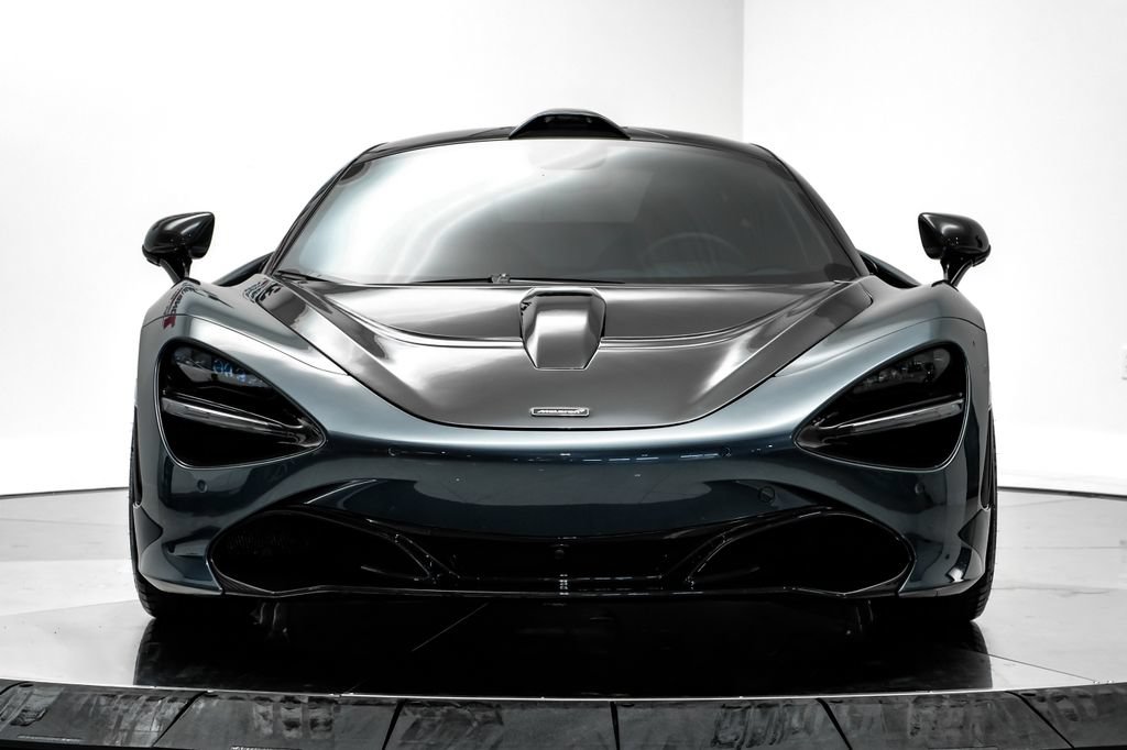 Used 2018 McLaren 720S Performance RWD image 2