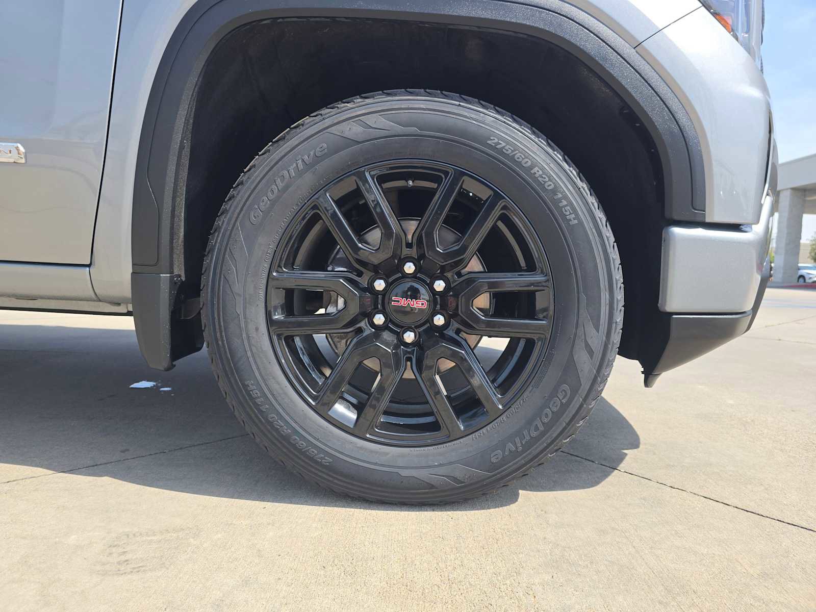 Used 2023 GMC Sierra 1500 Elevation image 9