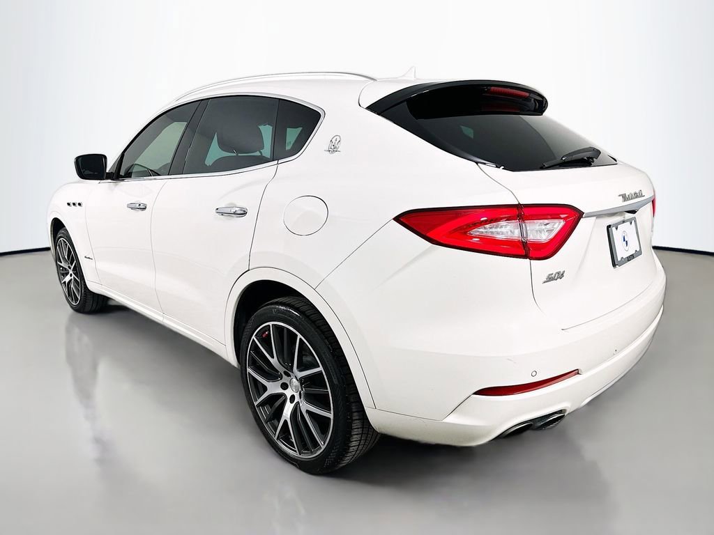 Used 2018 Maserati Levante S GranLusso AWD/4WD image 7