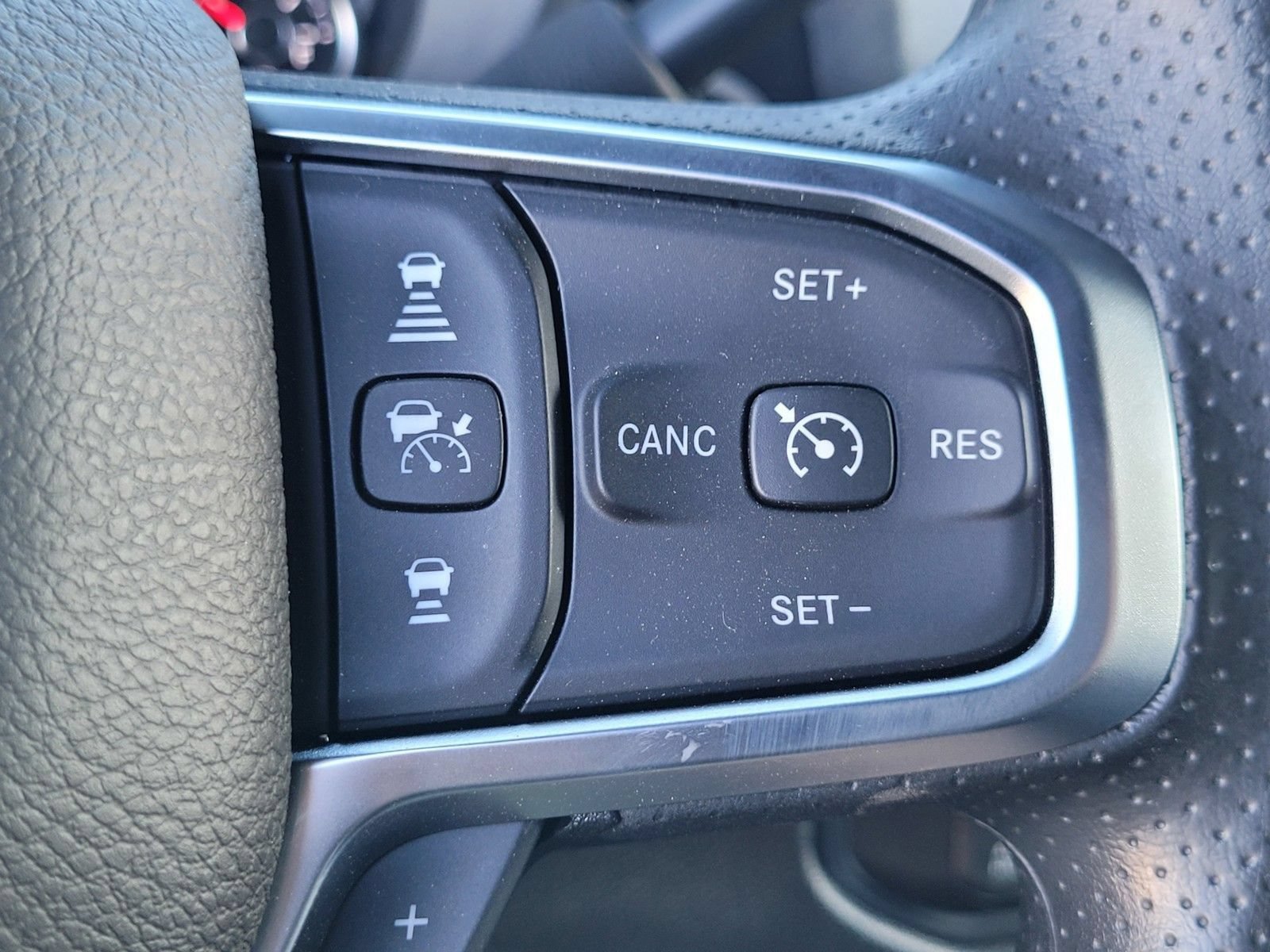 New 2025 RAM 5500 Tradesman AWD/4WD image 21
