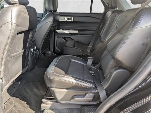 Used 2023 Ford Explorer Limited image 19