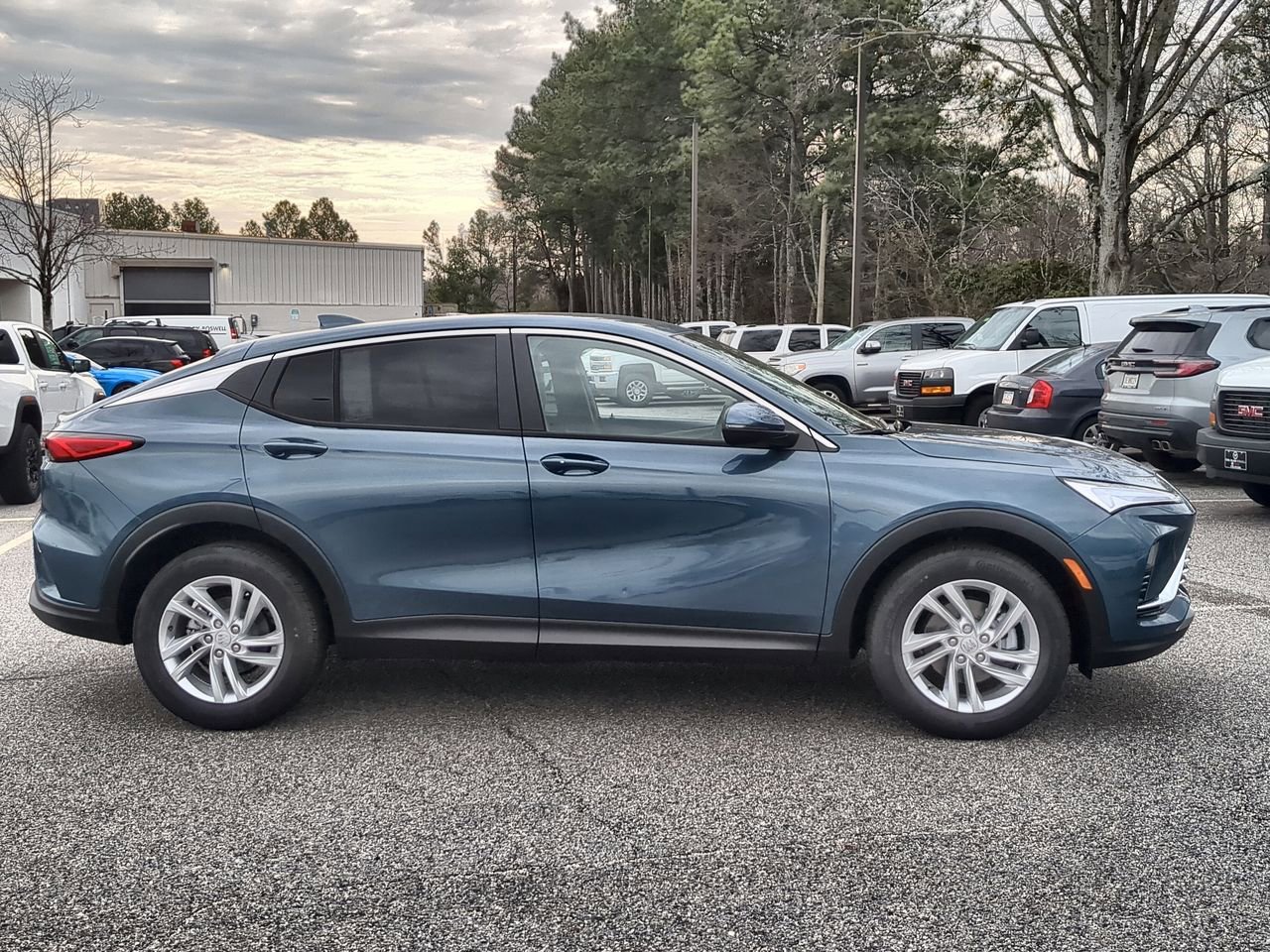 New 2026 Buick Envista Preferred w/ Convenience I Package FWD image 9