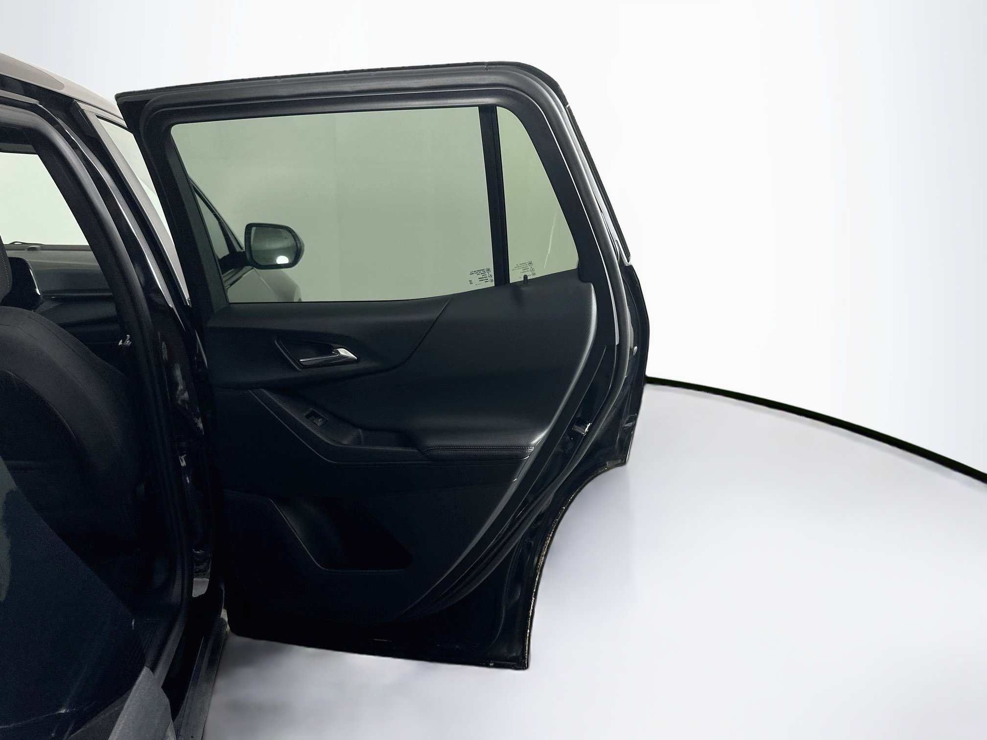 Used 2025 Chevrolet Equinox LT FWD image 30