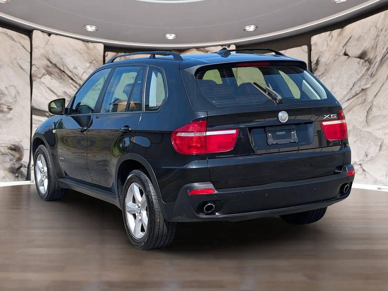 Used 2010 BMW X5 xDrive35d AWD/4WD image 6