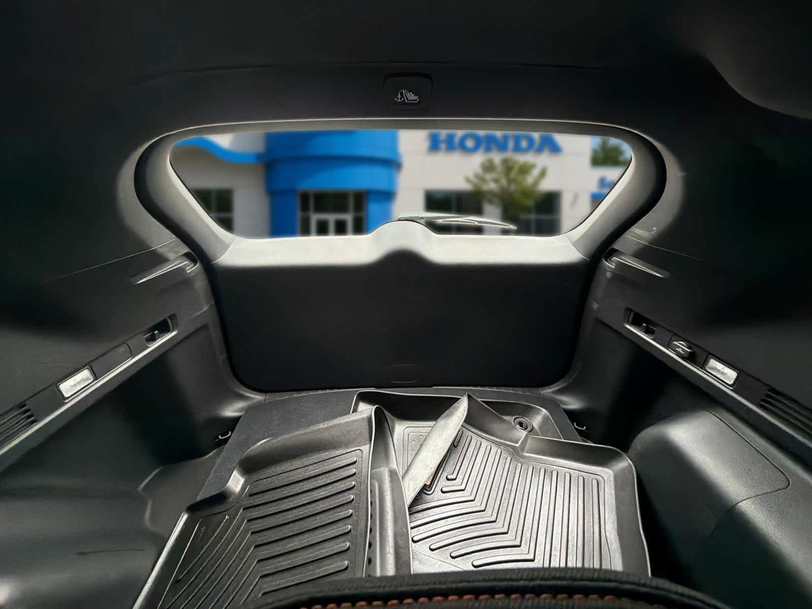 Used 2025 Honda CR-V Sport image 33