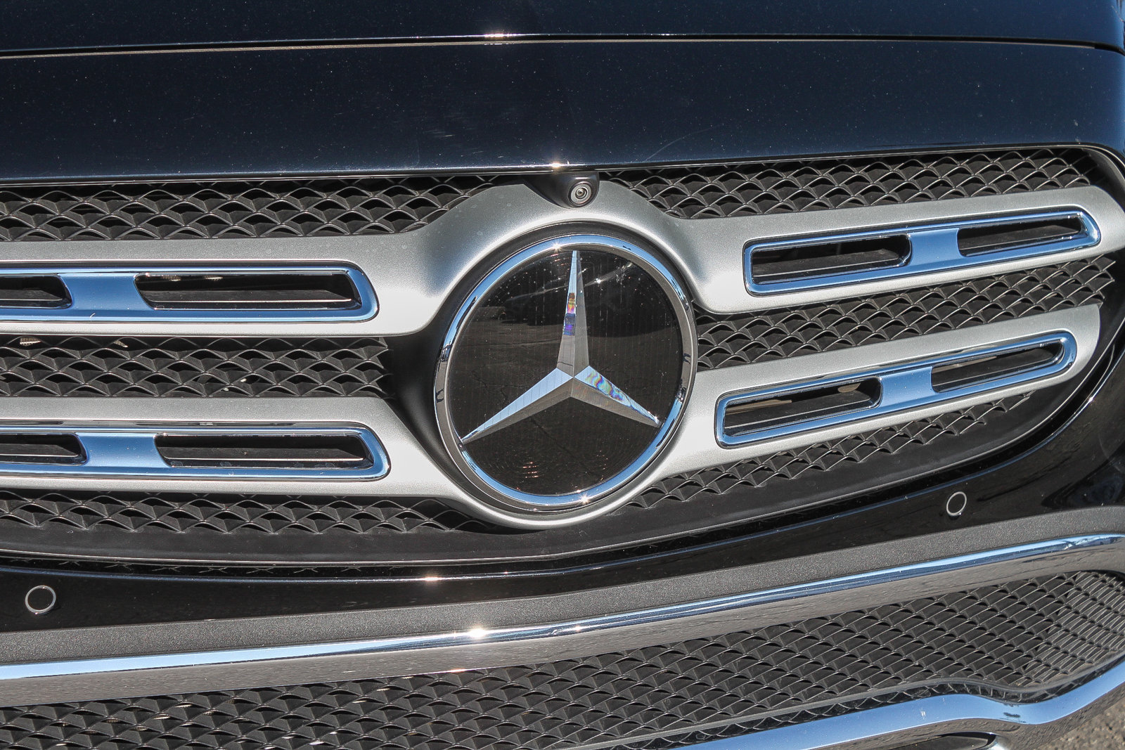 Used 2022 Mercedes-Benz E 450 4MATIC All-Terrain Wagon image 3