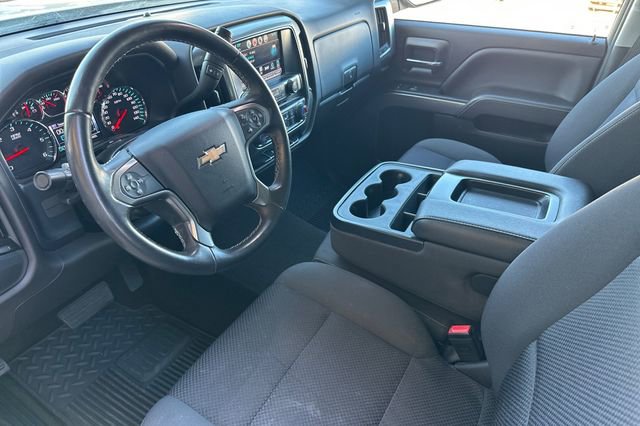 Used 2018 Chevrolet Silverado 1500 LT w/ All Star Edition image 13