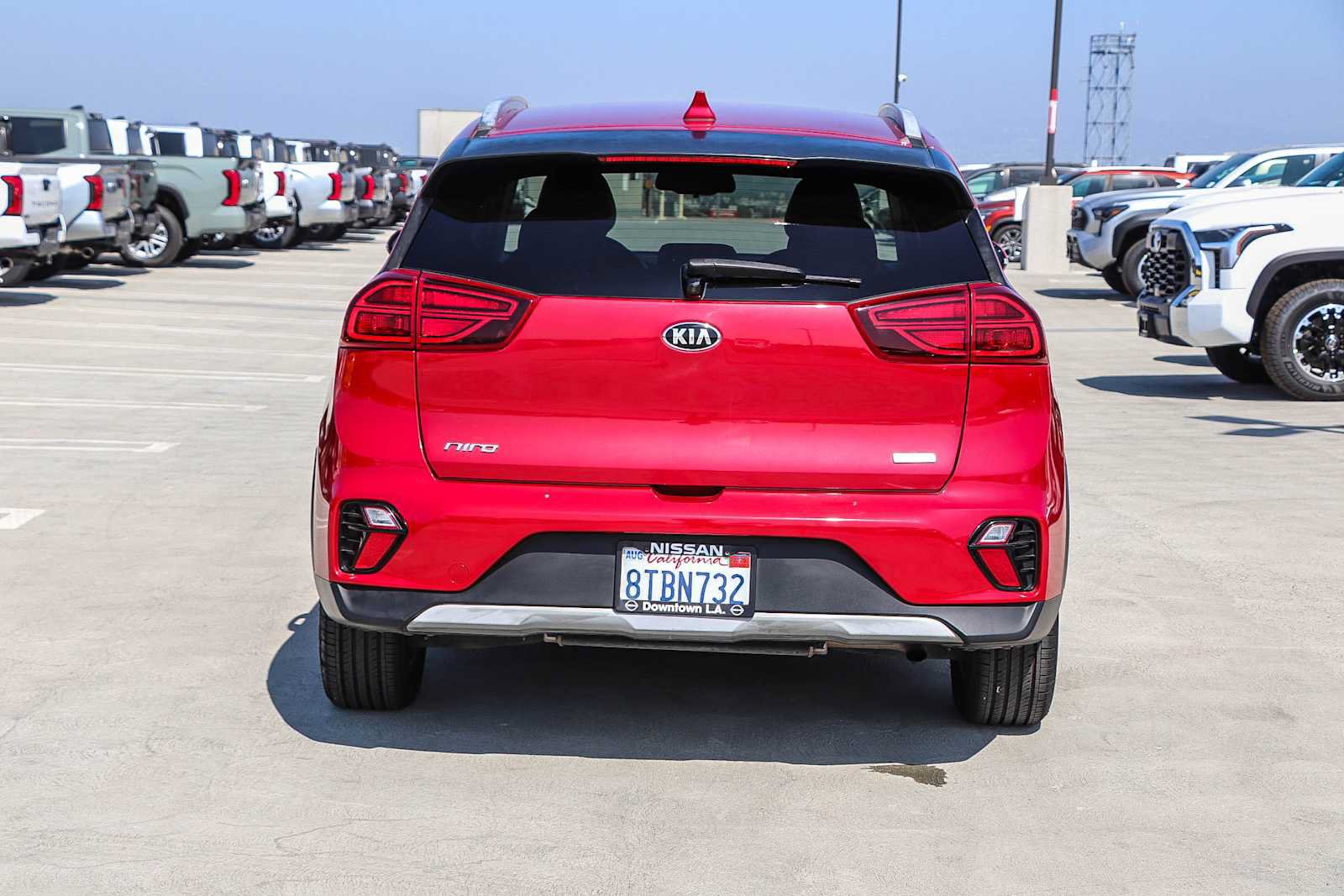 Used 2020 Kia Niro EX FWD image 8