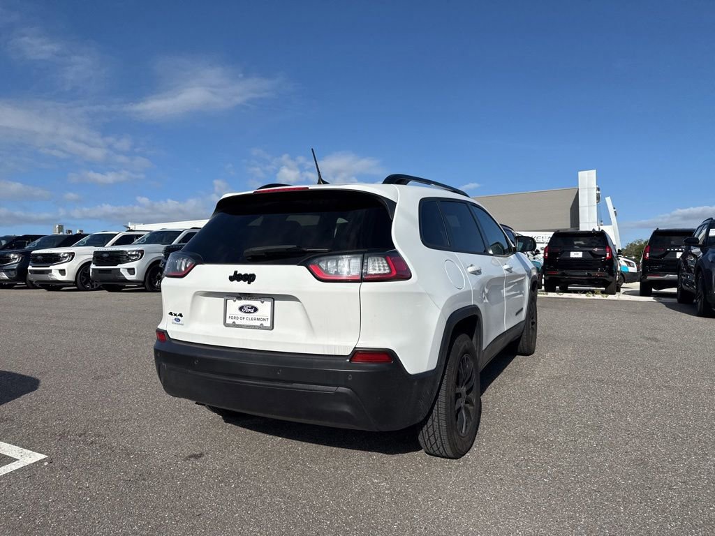 Used 2023 Jeep Cherokee Altitude Lux AWD/4WD image 2
