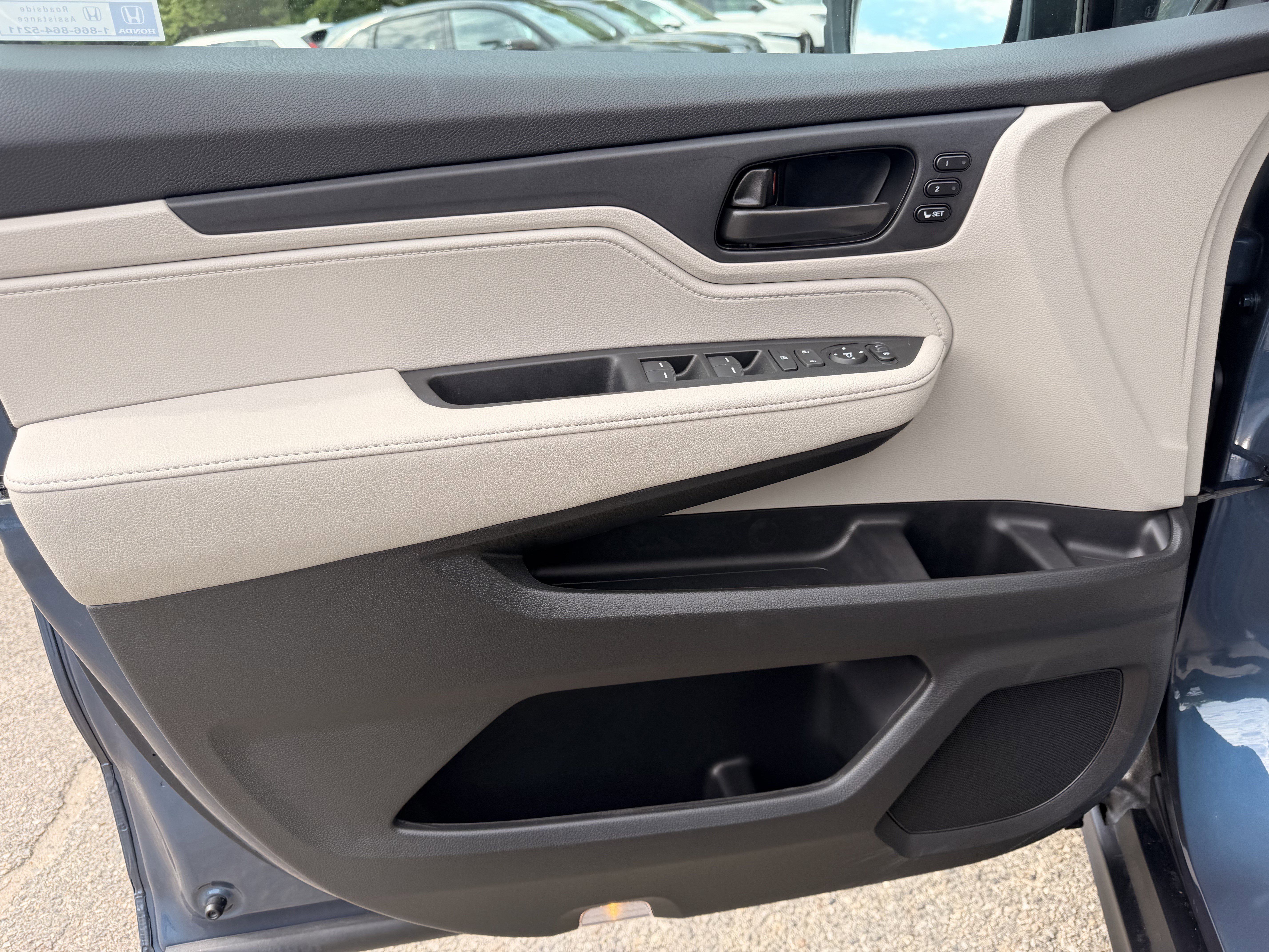 Certified 2026 Honda Odyssey EX-L image 11
