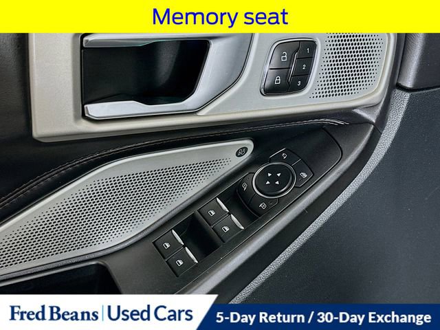 Certified 2020 Ford Explorer Platinum w/ Premium Technology Package image 23