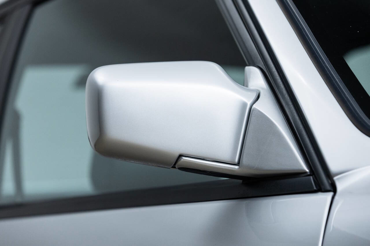 Used 1990 BMW M3 Coupe image 31