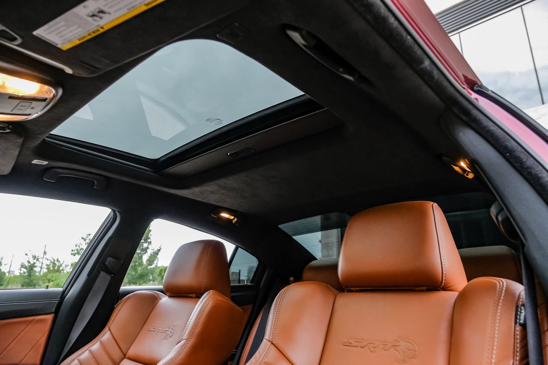 Used 2021 Dodge Charger SRT Hellcat w/ Carbon/Suede Interior Package RWD image 5