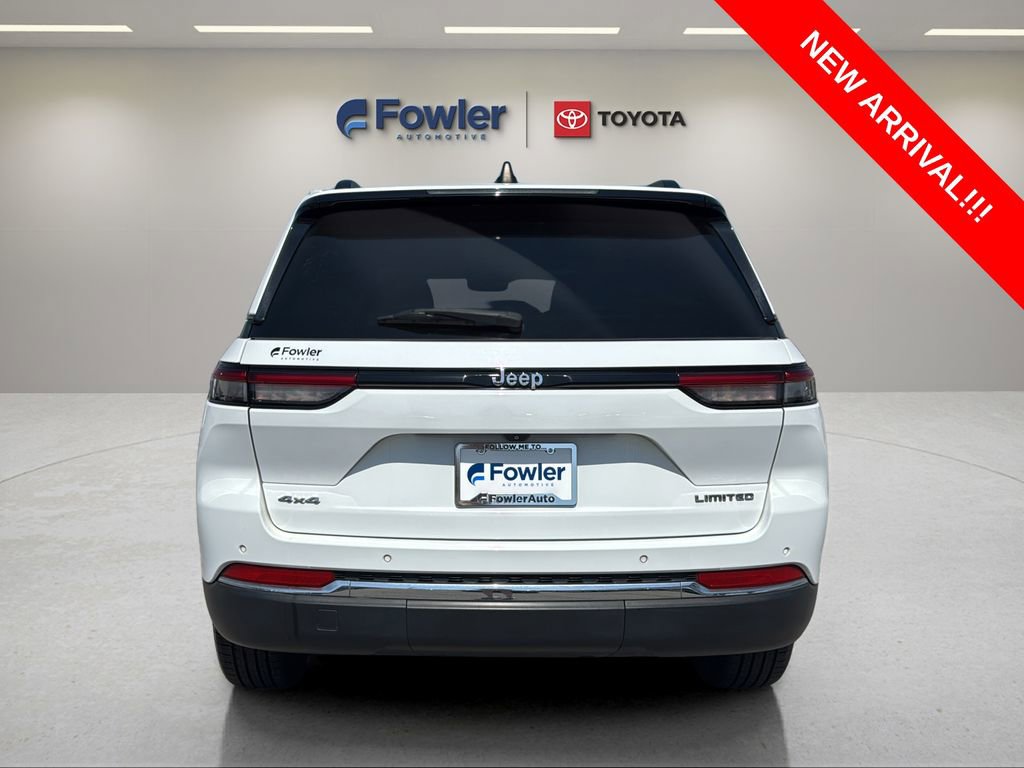 Used 2023 Jeep Grand Cherokee Limited image 6