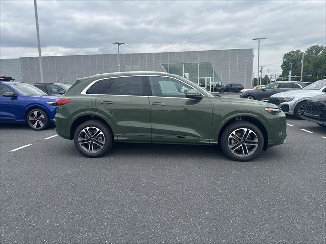 New 2026 Audi Q5 Premium AWD/4WD image 2