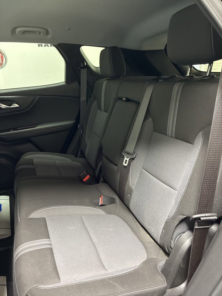 Used 2025 Chevrolet Blazer LT AWD/4WD image 22