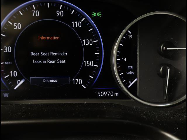 Used 2020 Buick Enclave Avenir w/ Avenir Technology Package FWD image 9