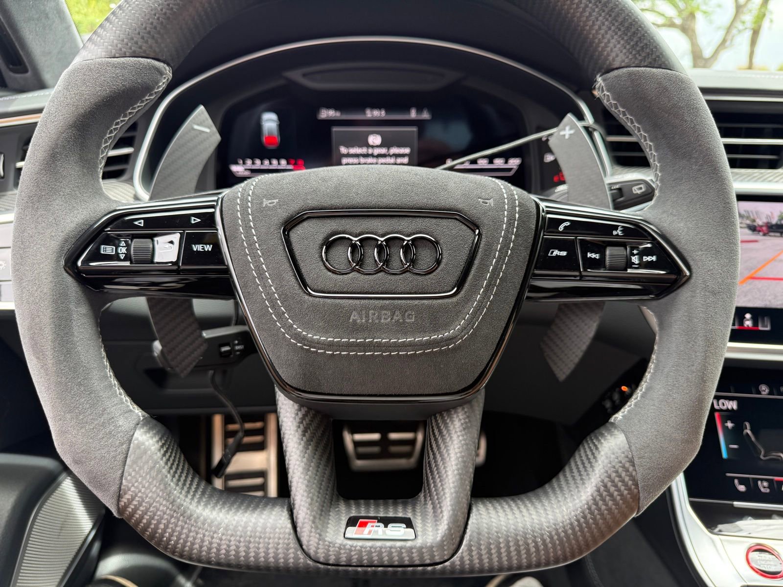 Used 2023 Audi RS 6 image 34