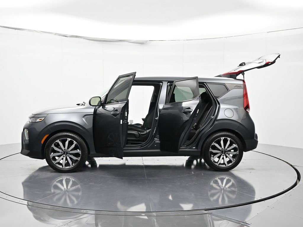 Used 2020 Kia Soul LX image 45