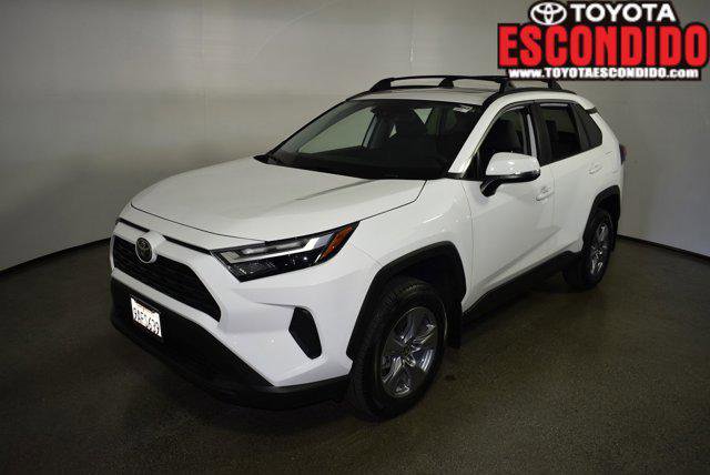 Certified 2022 Toyota RAV4 XLE w/ Convenience Package image 7