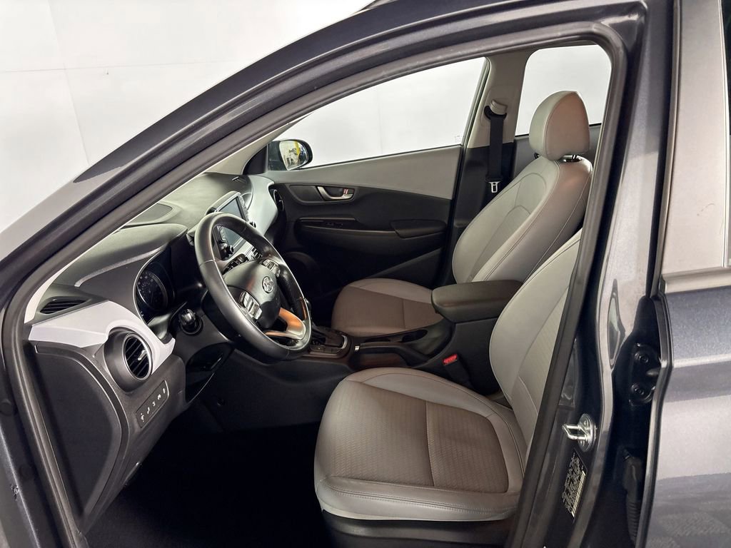 Used 2020 Hyundai Kona Ultimate image 11