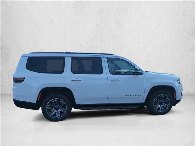 Used 2024 Jeep Wagoneer Series II AWD/4WD image 4