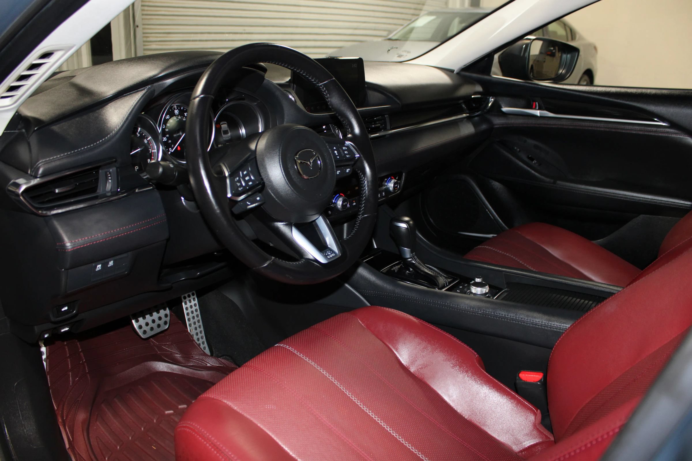 Used 2021 MAZDA MAZDA6 Carbon Edition FWD image 28