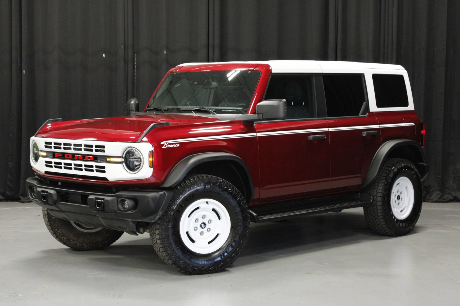 Used 2025 Ford Bronco Heritage Edition