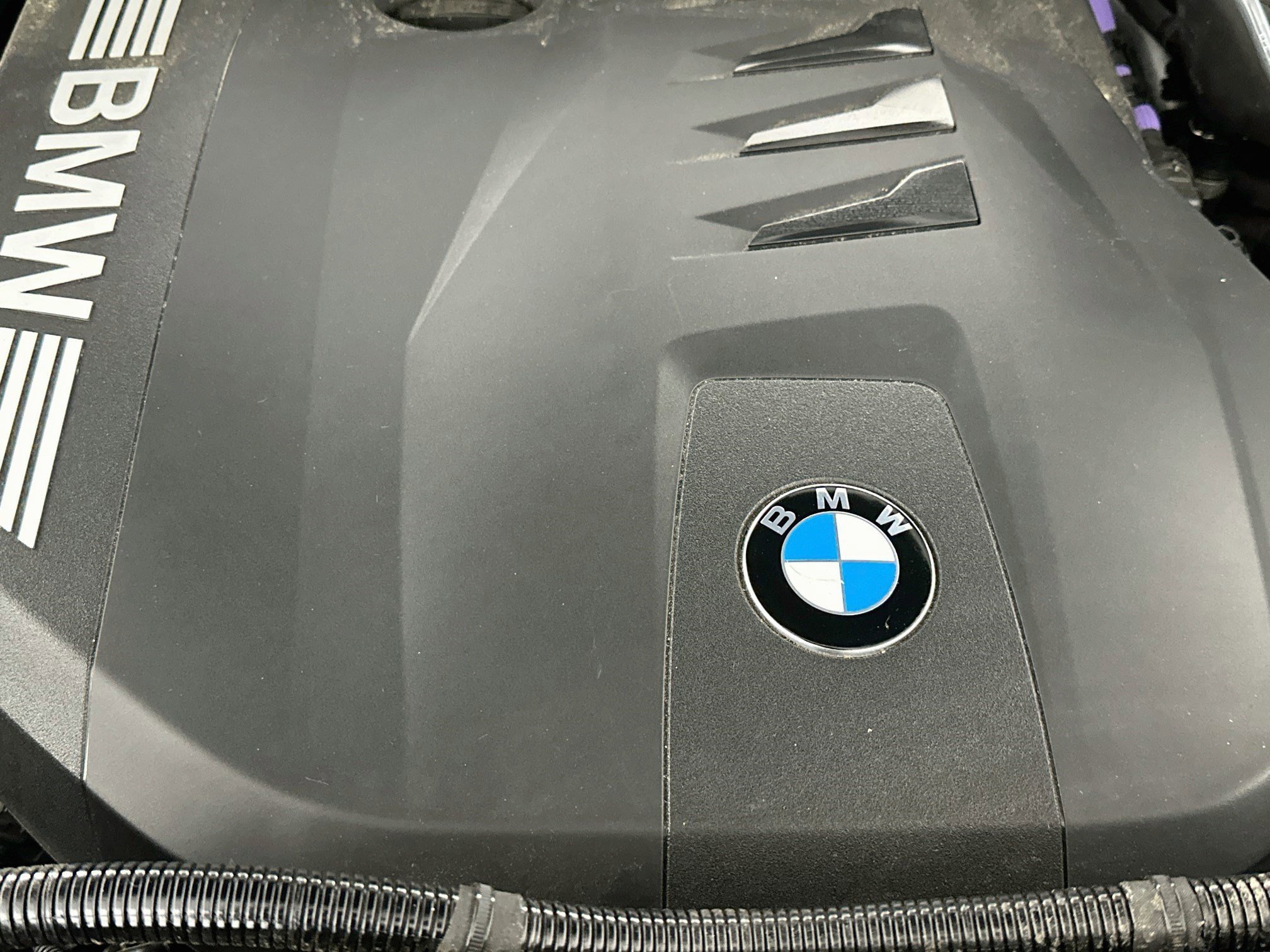 Used 2025 BMW X5 xDrive40i w/ M Sport Package AWD/4WD image 32