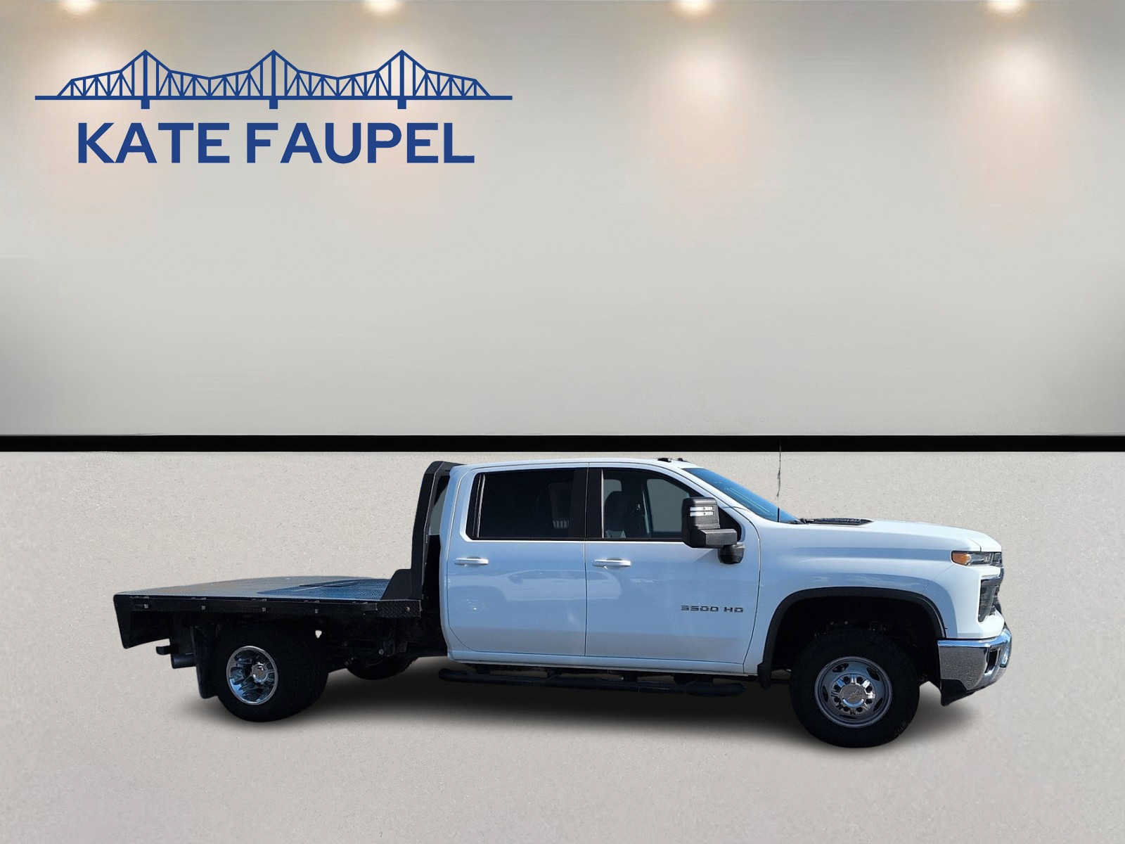 Used 2024 Chevrolet Silverado 3500 LT w/ Convenience Package AWD/4WD image 8