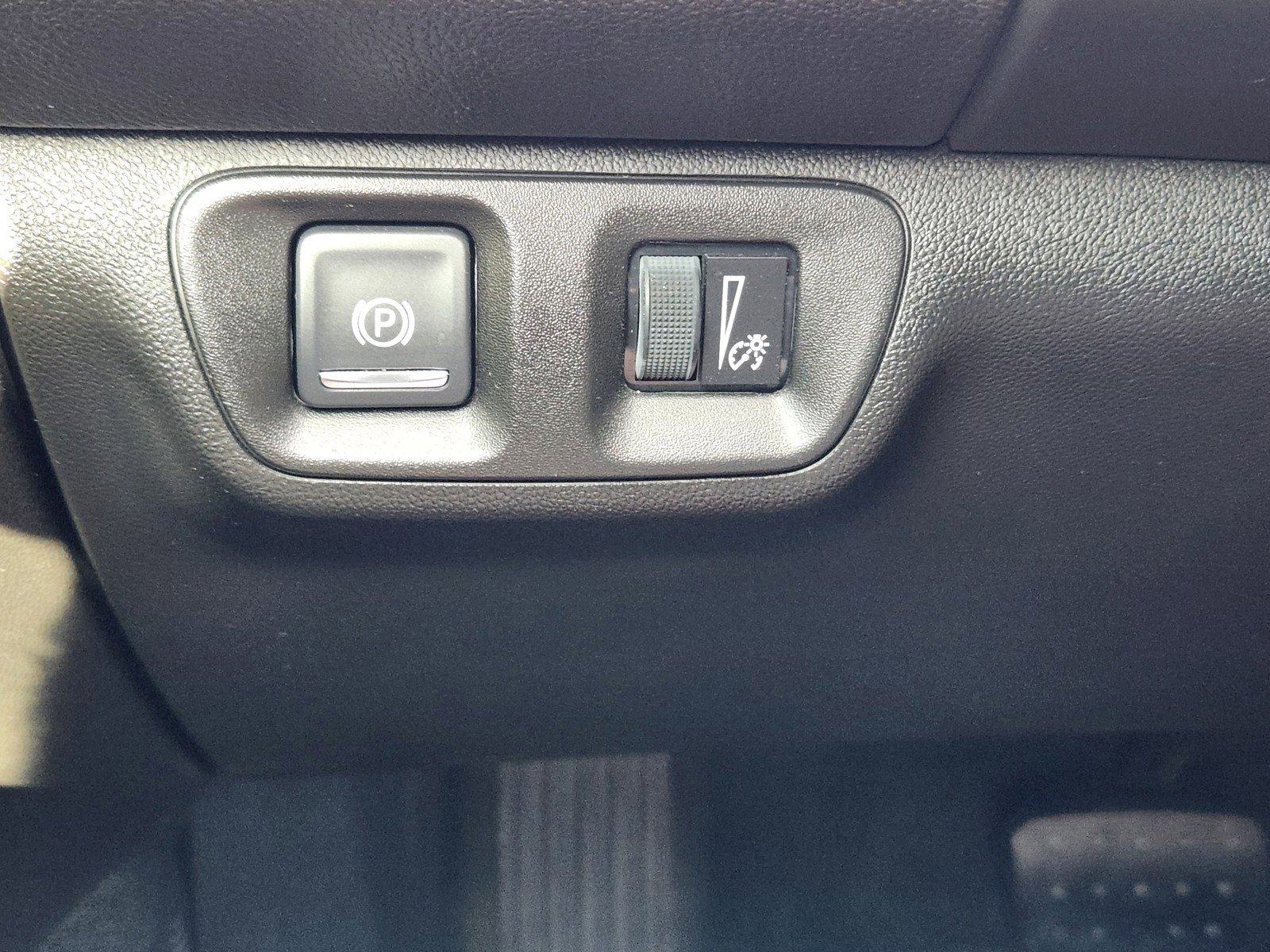 Used 2019 GMC Acadia Denali w/ Technology Package image 20