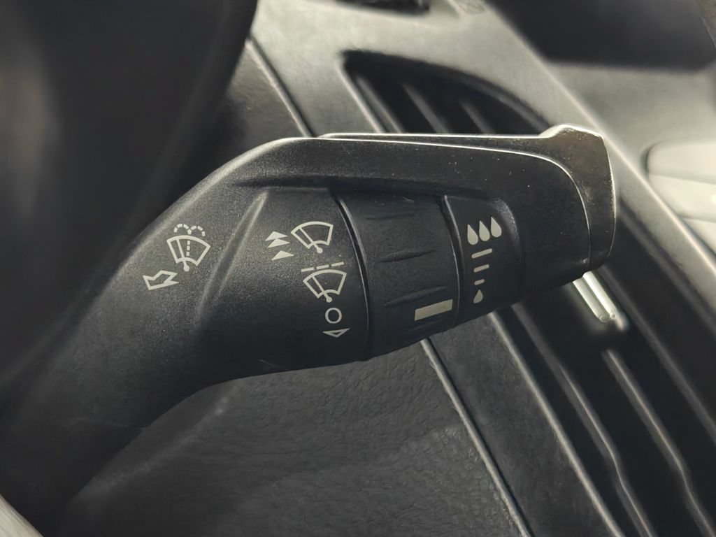 Used 2016 Ford Transit Connect XL FWD image 12
