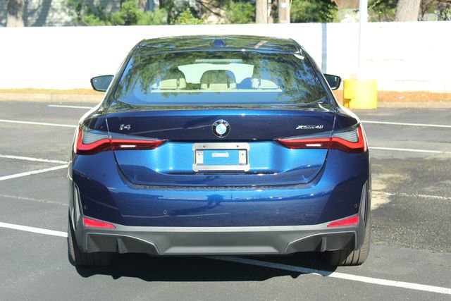 New 2026 BMW i4 xDrive40i w/ Premium Package image 7