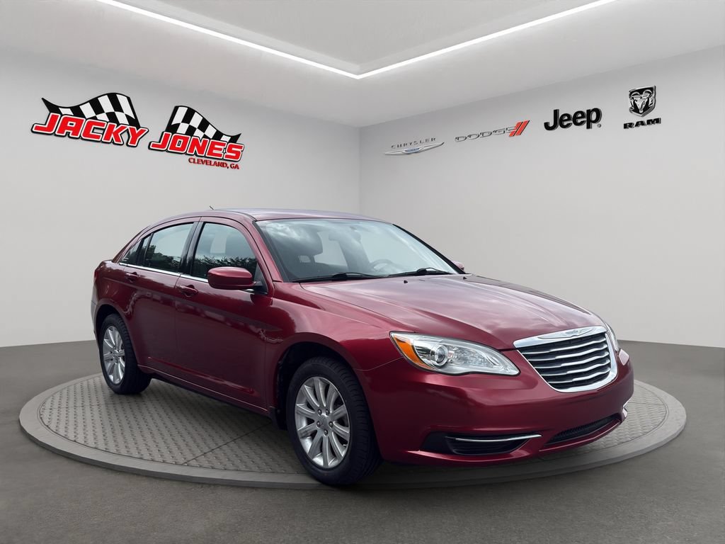 Used 2013 Chrysler 200 Touring FWD image 11
