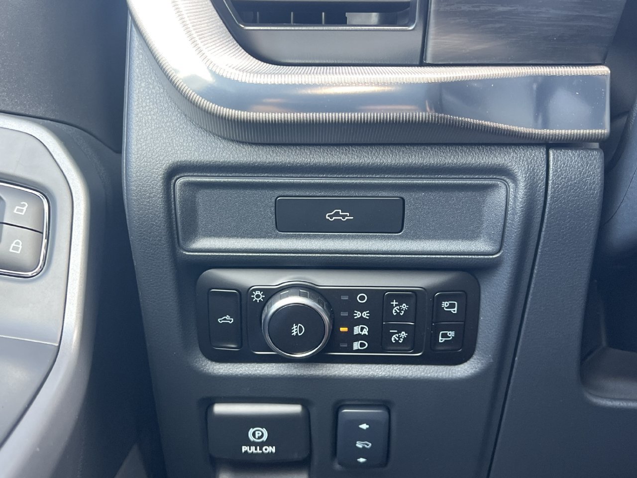 New 2026 Ford F150 Lariat AWD/4WD image 14