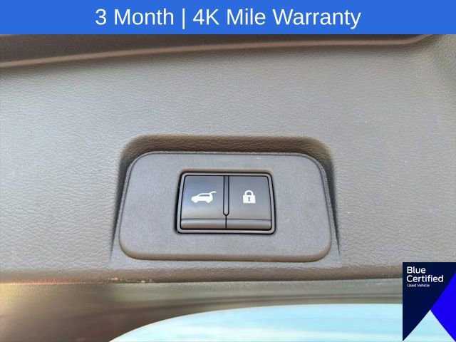 Used 2024 Nissan Rogue SV w/ SV Premium Package AWD/4WD image 12
