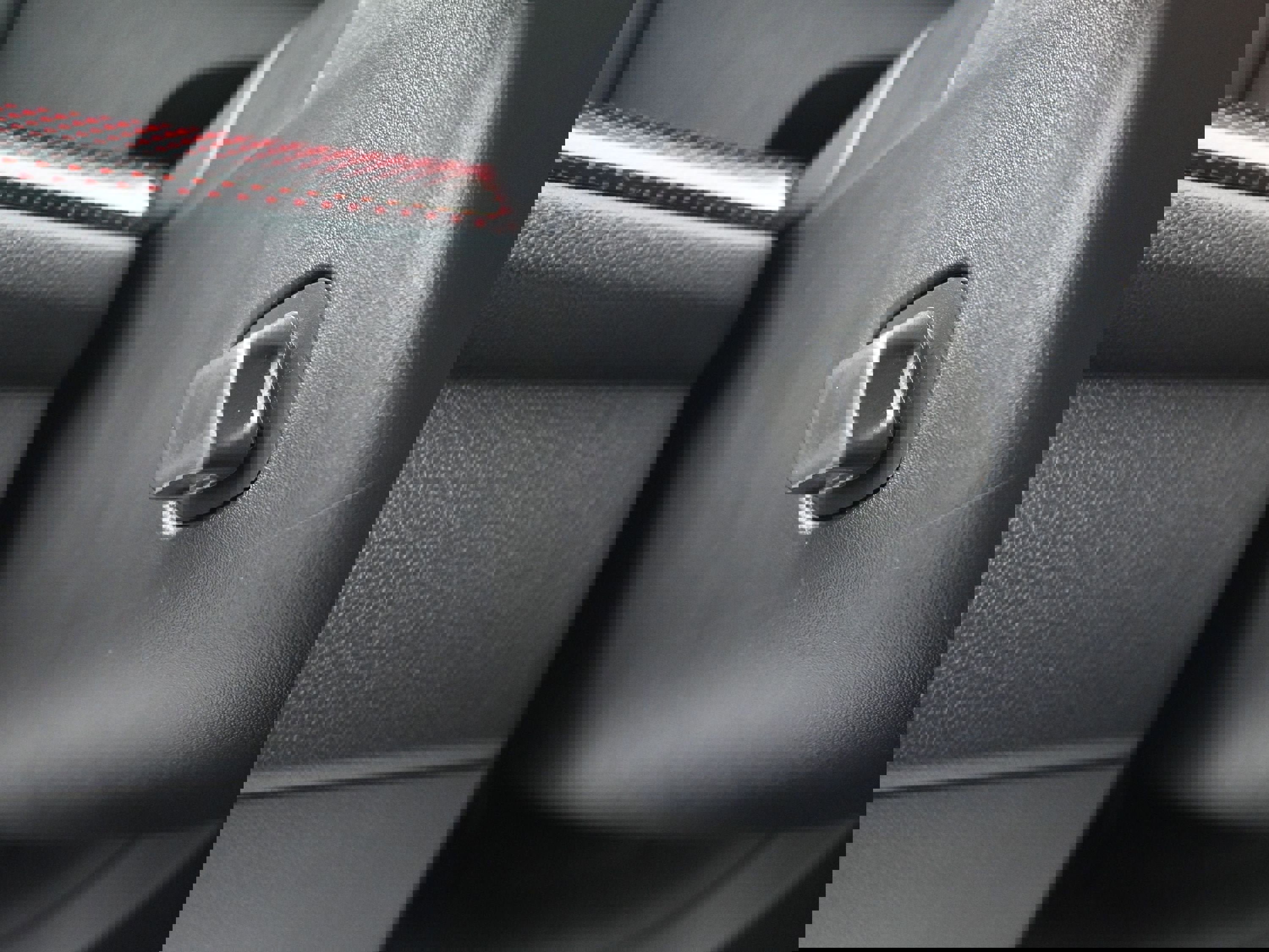 Used 2024 Chevrolet Traverse RS image 14