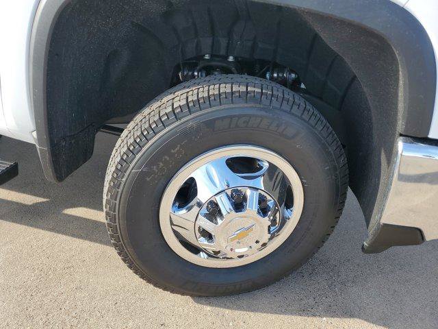 New 2026 Chevrolet Silverado 3500 LT w/ Safety Package image 8