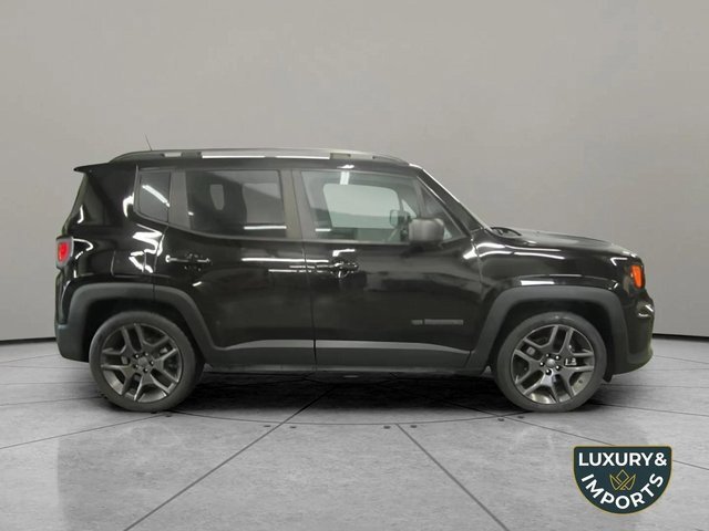 Used 2021 Jeep Renegade Latitude image 4