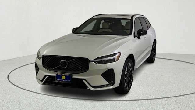 New 2026 Volvo XC60 B5 Plus w/ Climate Package AWD/4WD image 2