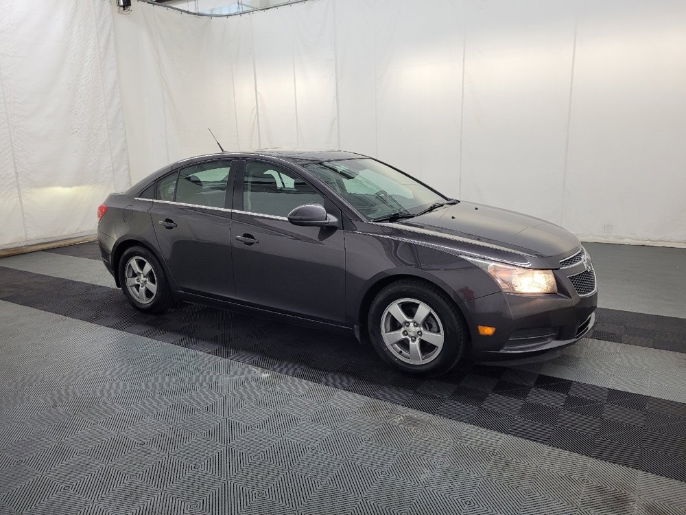 Used 2014 Chevrolet Cruze LT w/ All-Star Edition FWD image 11