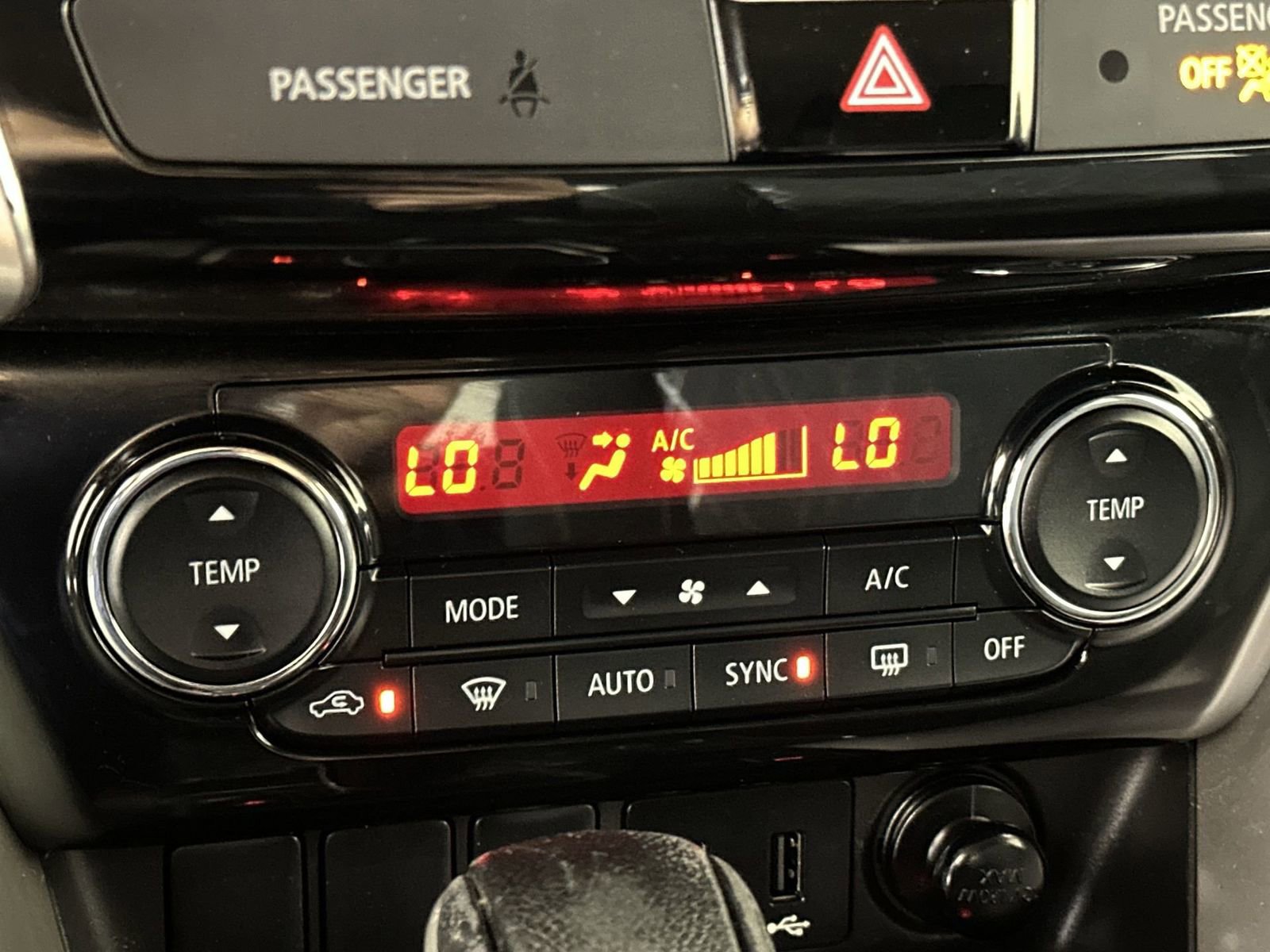 Used 2020 Mitsubishi Eclipse Cross SE image 23