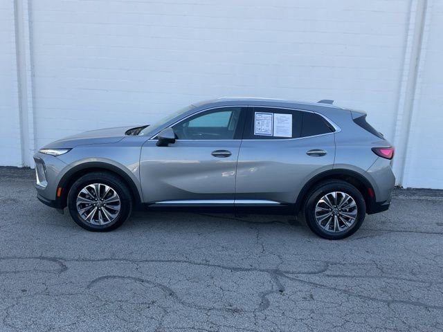 Used 2025 Buick Envision Preferred image 32