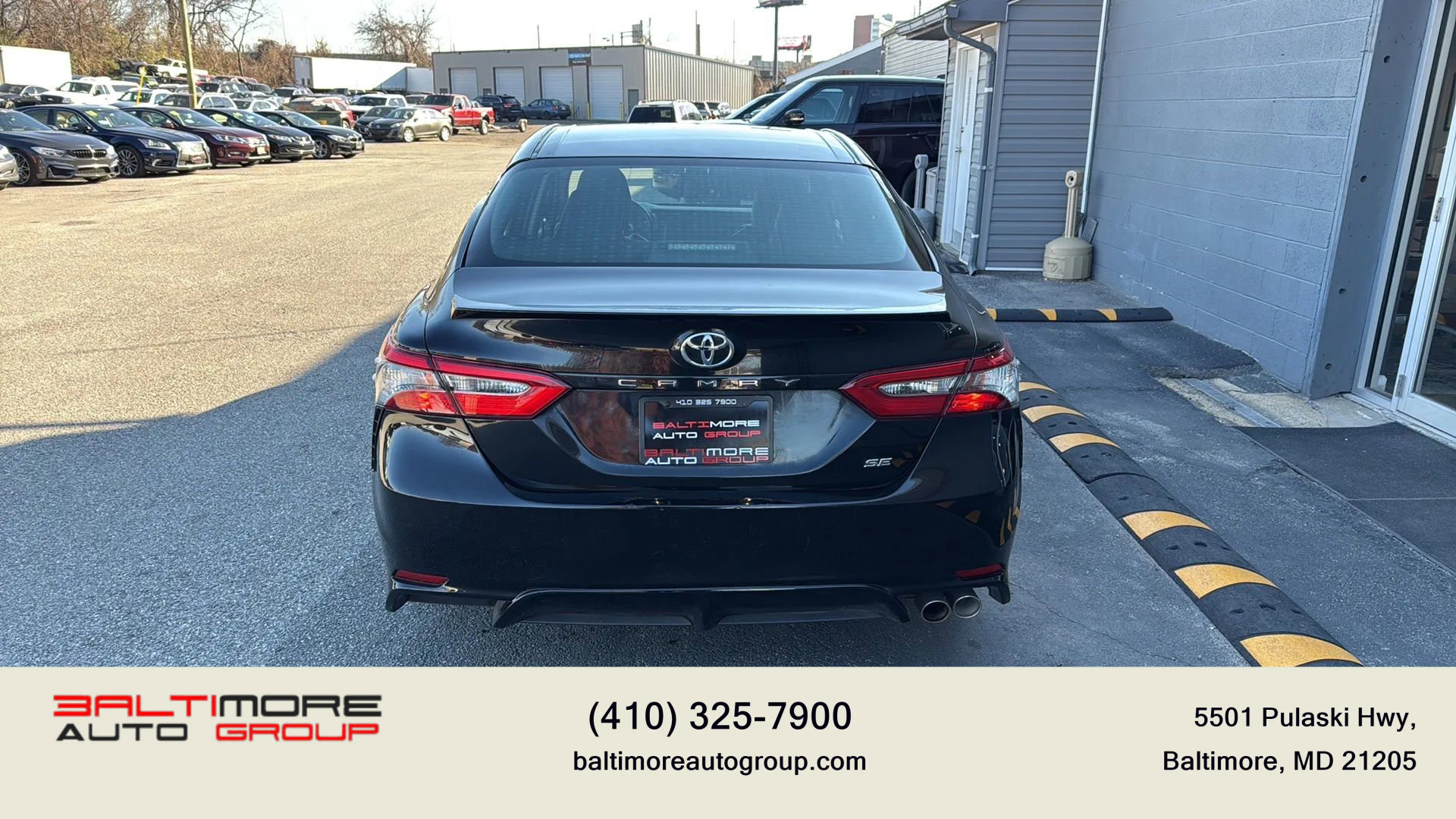 Used 2018 Toyota Camry SE image 5