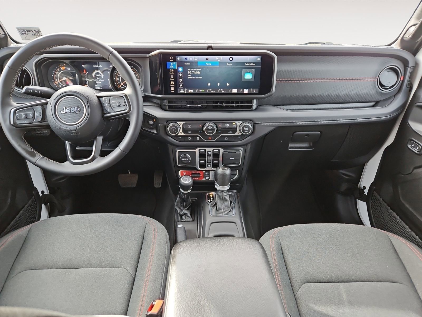 Used 2025 Jeep Wrangler Unlimited Rubicon image 10