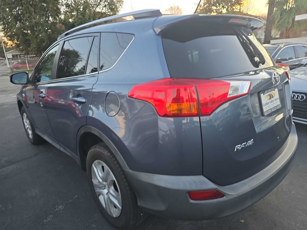 Used 2014 Toyota RAV4 LE image 6