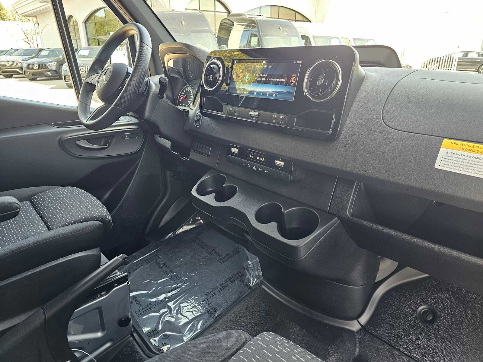 Used 2025 Mercedes-Benz Sprinter 2500 image 11