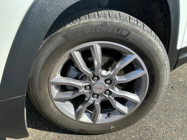 Used 2022 GMC Terrain SLT FWD image 8